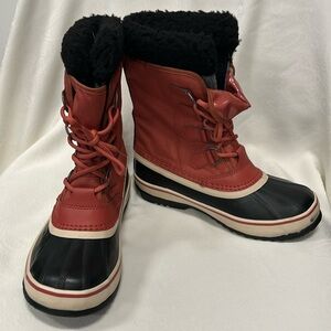 Sorel Winter Carnival snow boots
